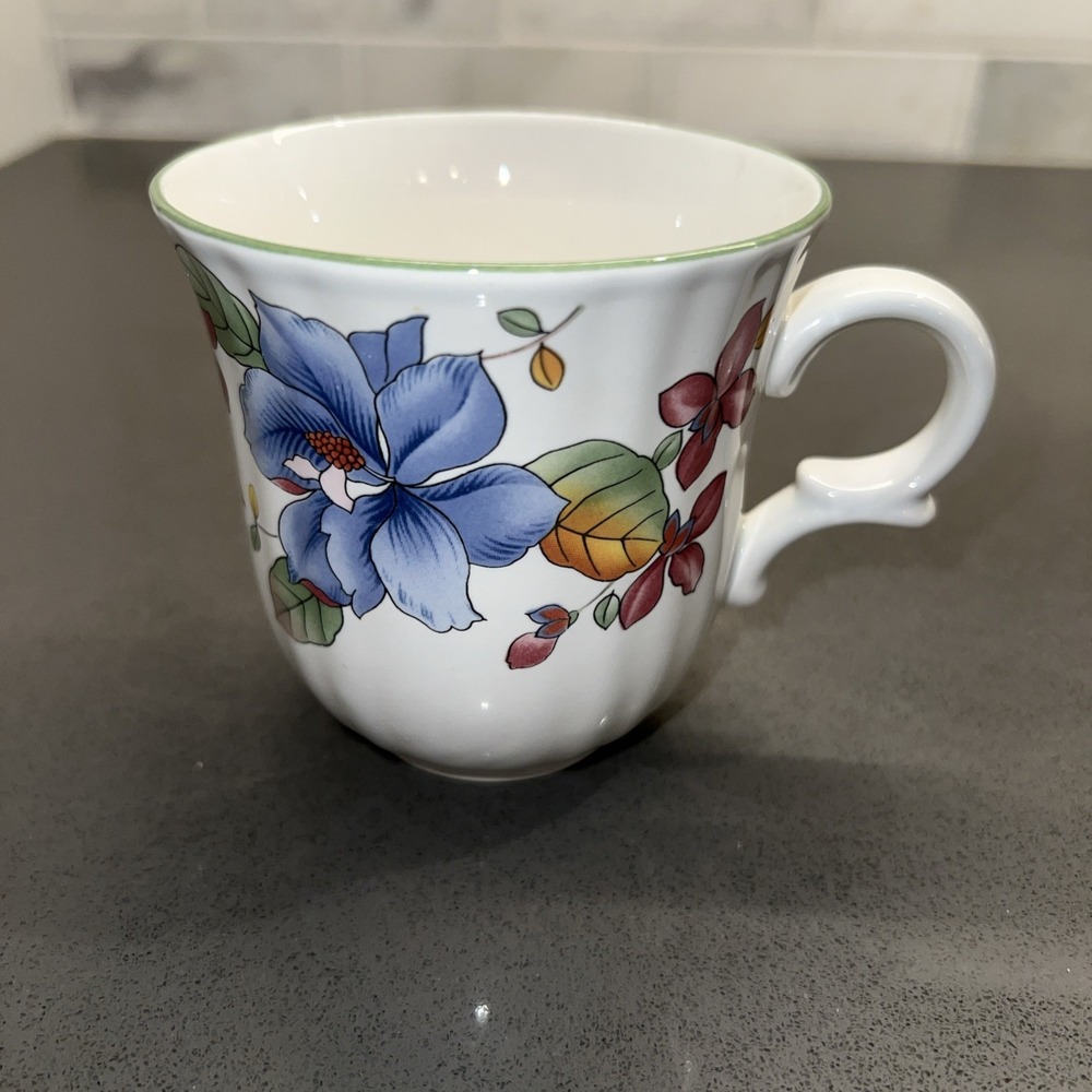 Vintage Mikasa Country Classics Heirloom Floral Teacup Japan Cup Only